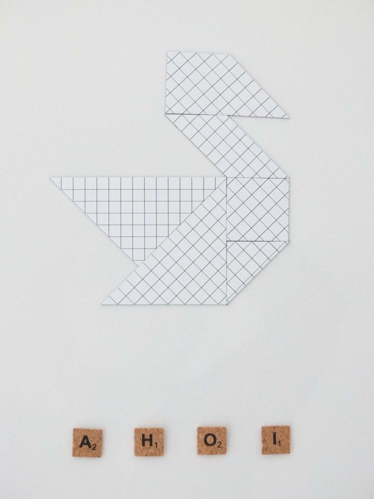 Wohngoldstück_Magnete_DIY Kork Holz Sprenkel Geometrisch Buchstaben