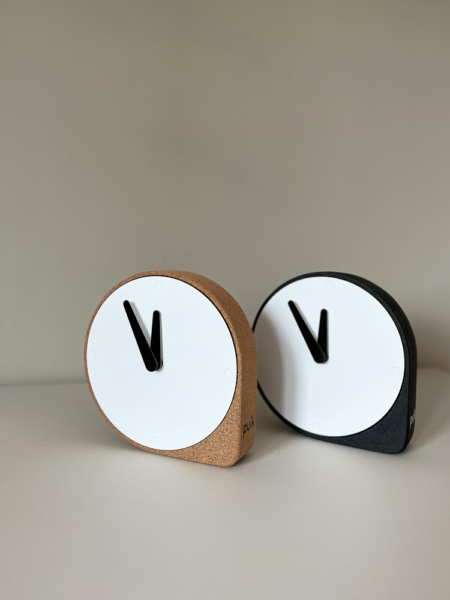 Wohngoldstueck_Puik_Uhr_Clork