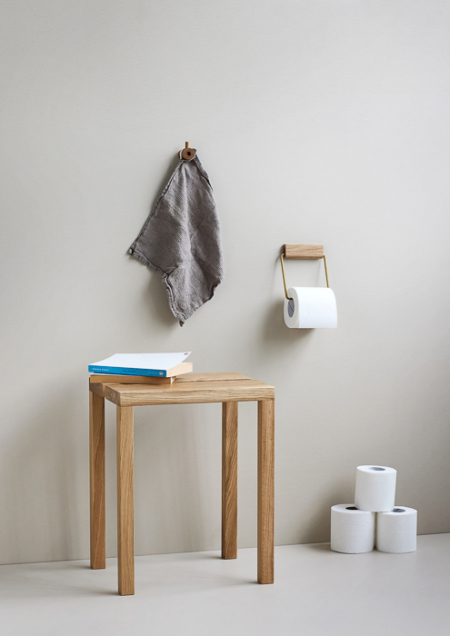 Wohngoldstueck_Moebe Toilettenpapierhalter Messing