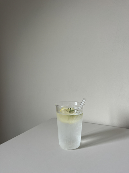 Wohngoldstueck_Kinto Glas Cast