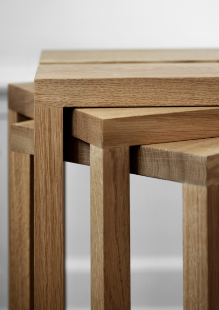 Wohngoldstueck_Moebe Hocker Peg Stool
